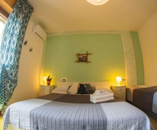 Affittacamere Le Petit Palais Affittacamere Castiglione del Lago